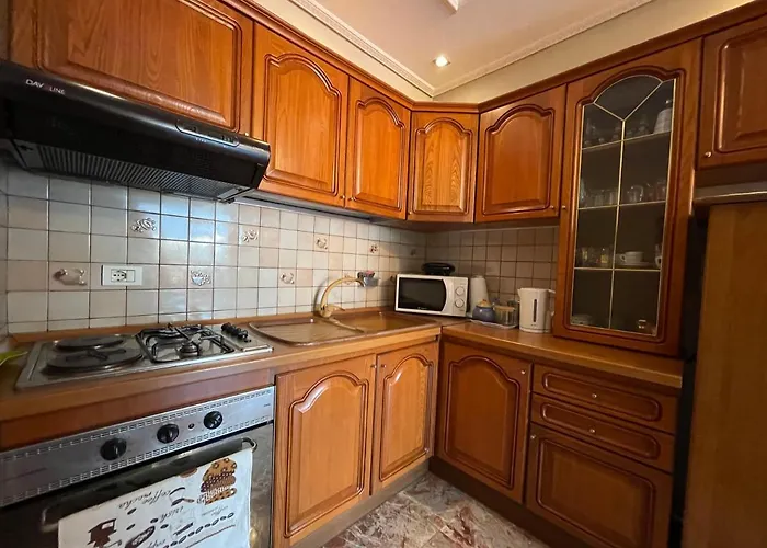 Pine-tree Spacious 2 Bdr Near Tanners' Bridge With Hot Tub *